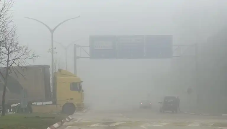 Yoğun Sis, Görüşü 20 Metreye Düşürdü!